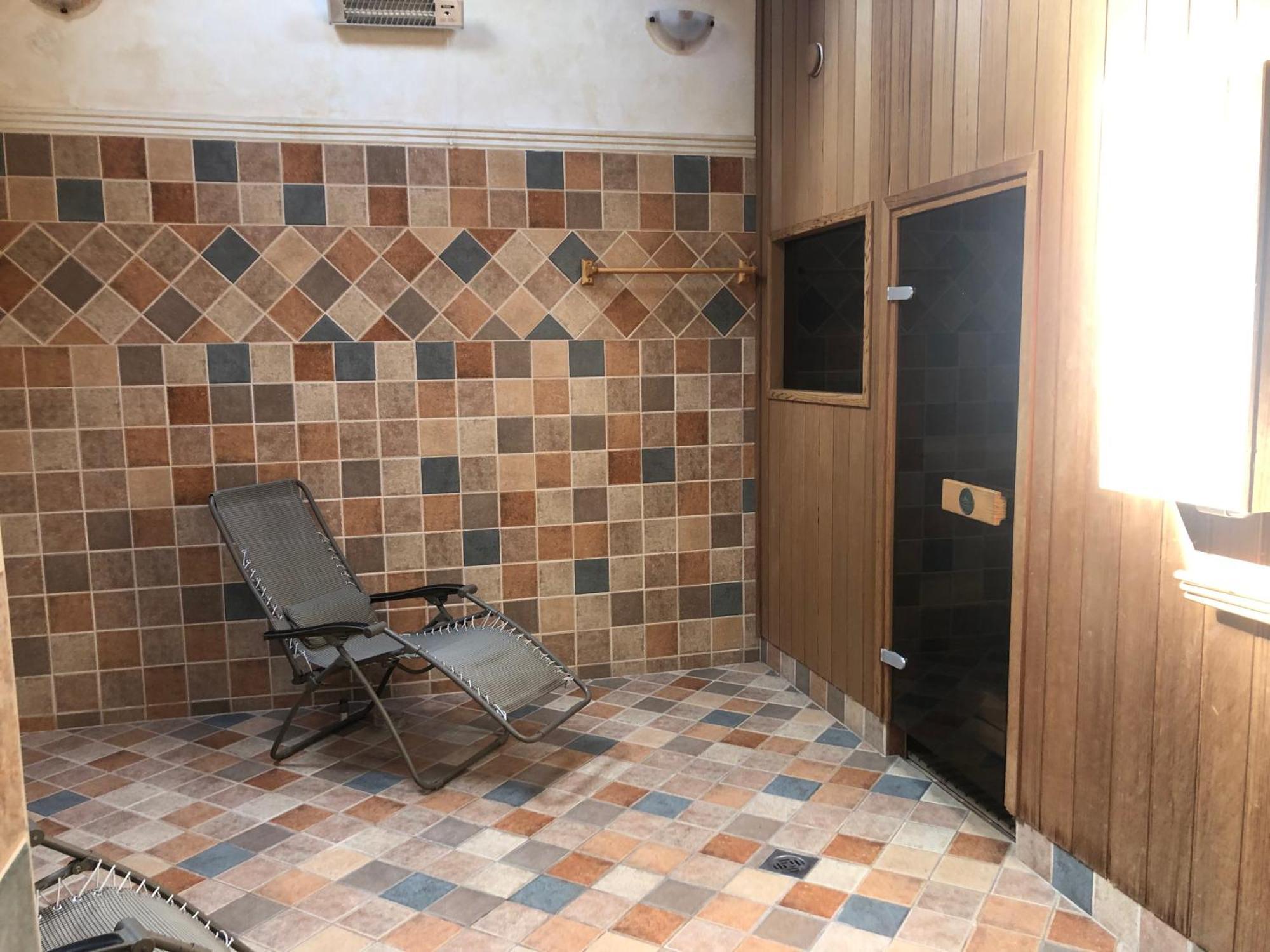 Villa Hotel デブレツェン エクステリア 写真